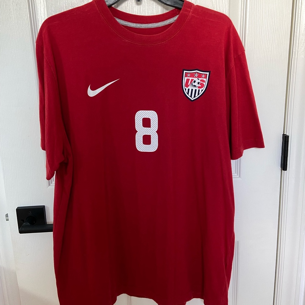 USA soccer Clint Dempsey T-shirt